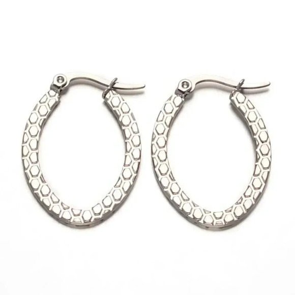 Surgical Stainless Steel Art Deco Carved Hexagon Pattern Silver Hoop Earrings - Picture 1 of 2